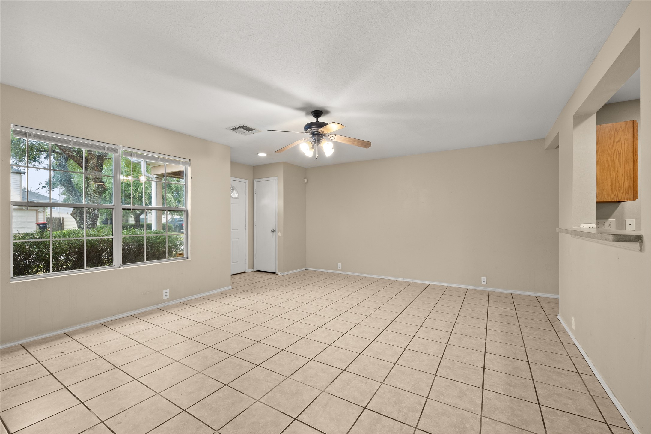 Houston Condo: 806 Grand Plains Drive