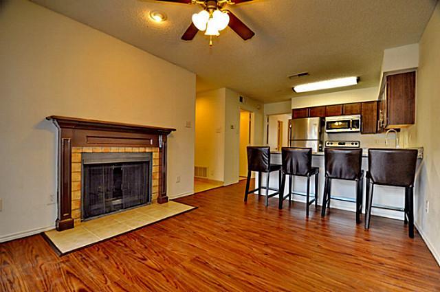 Dallas Condo: 6910 Skillman Street