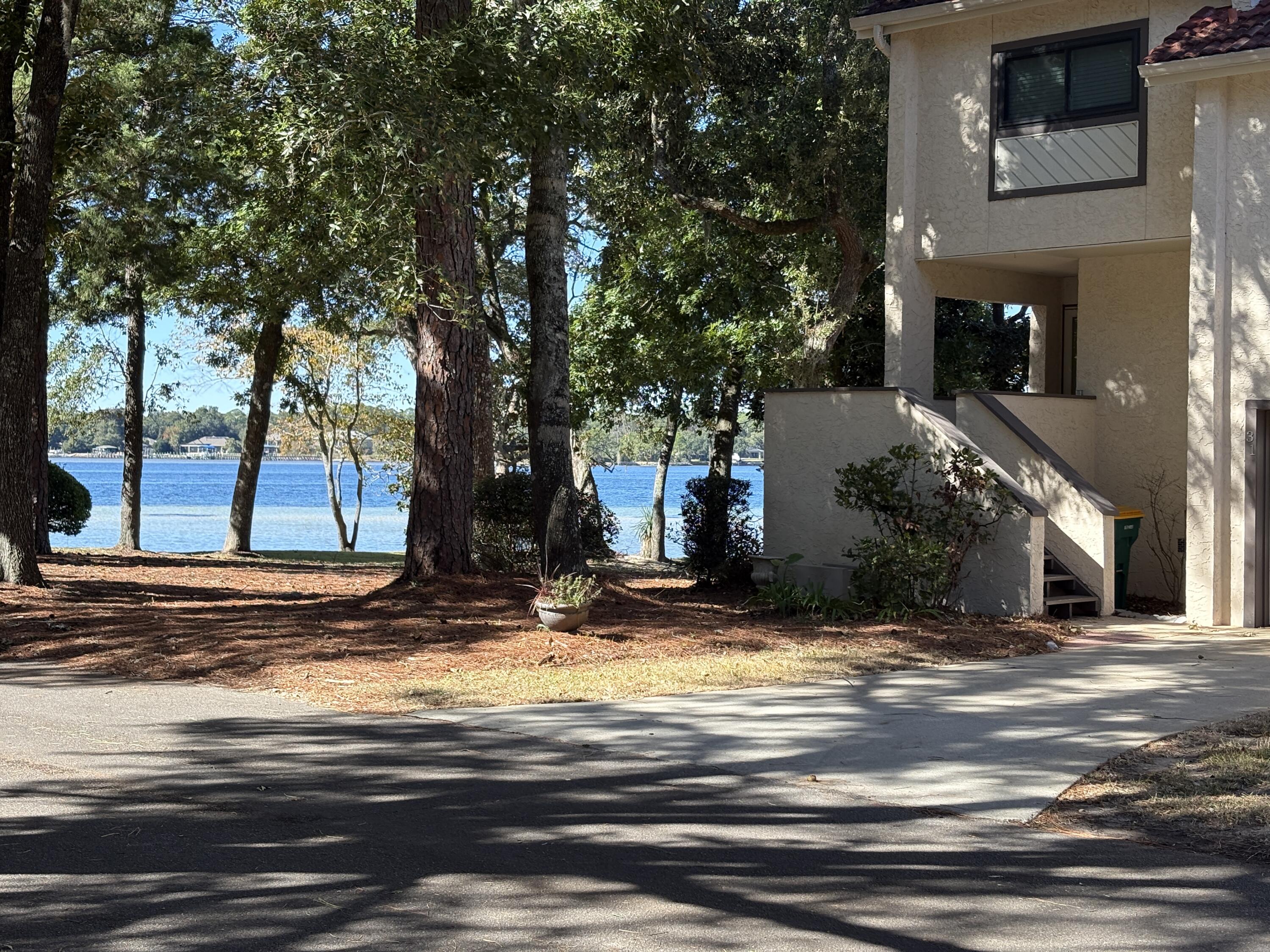 Niceville Condo: 30 Marina Cove Drive