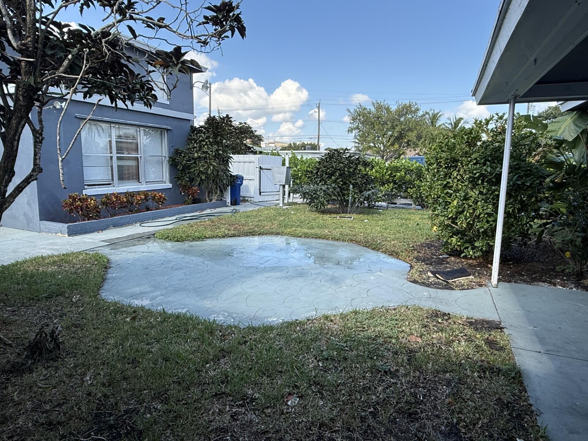 Riviera Beach Condo: 131 East 27th Street