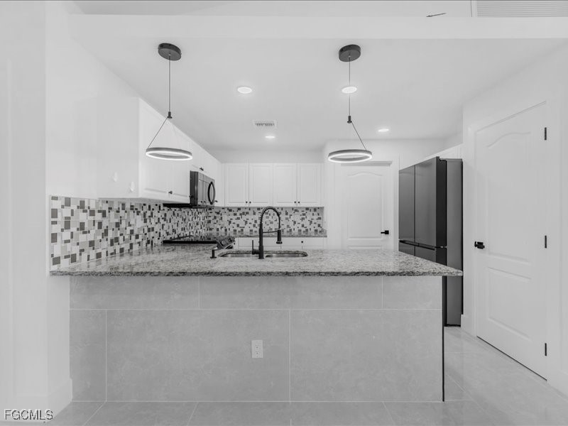 Lehigh Acres Condo: 741 Boulogne Court