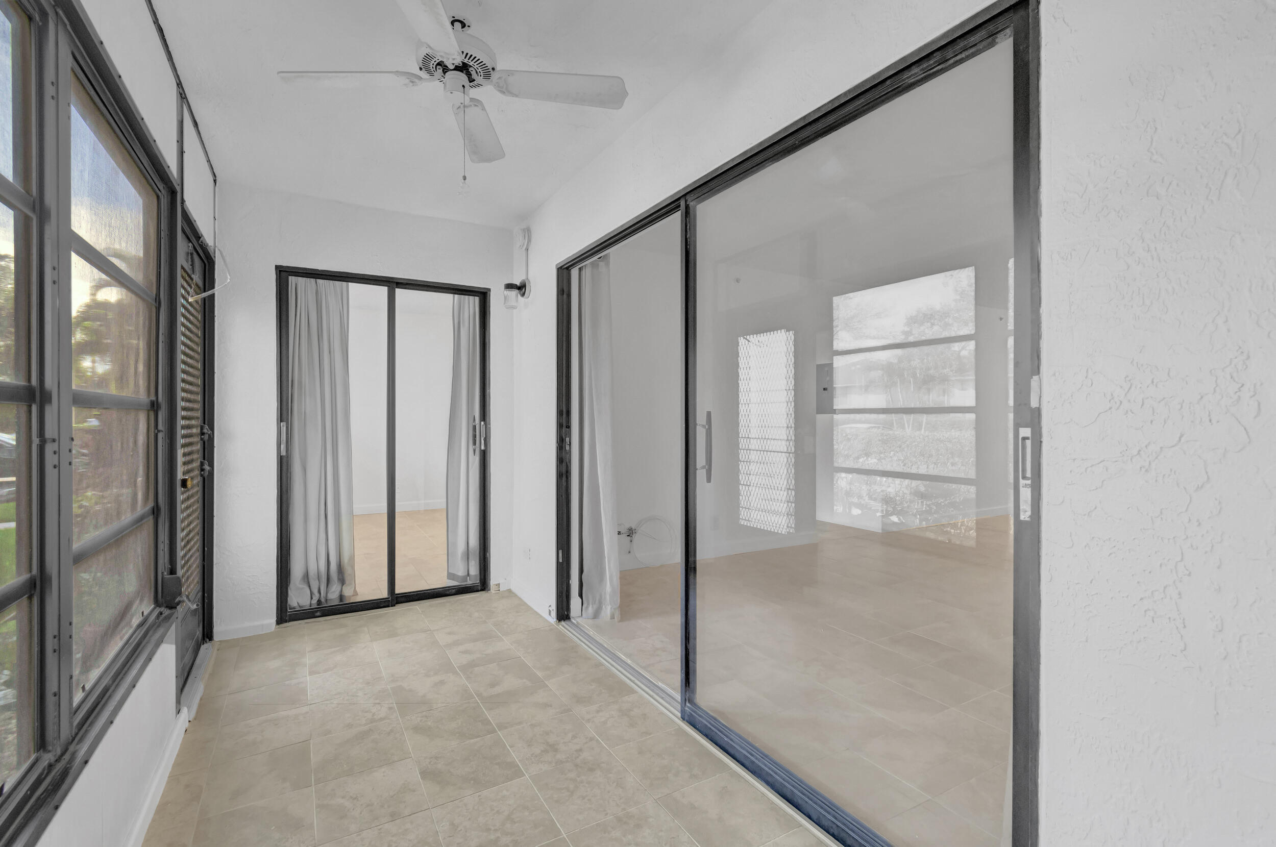 Delray Beach Condo: 15364 Lakes Of Delray Boulevard