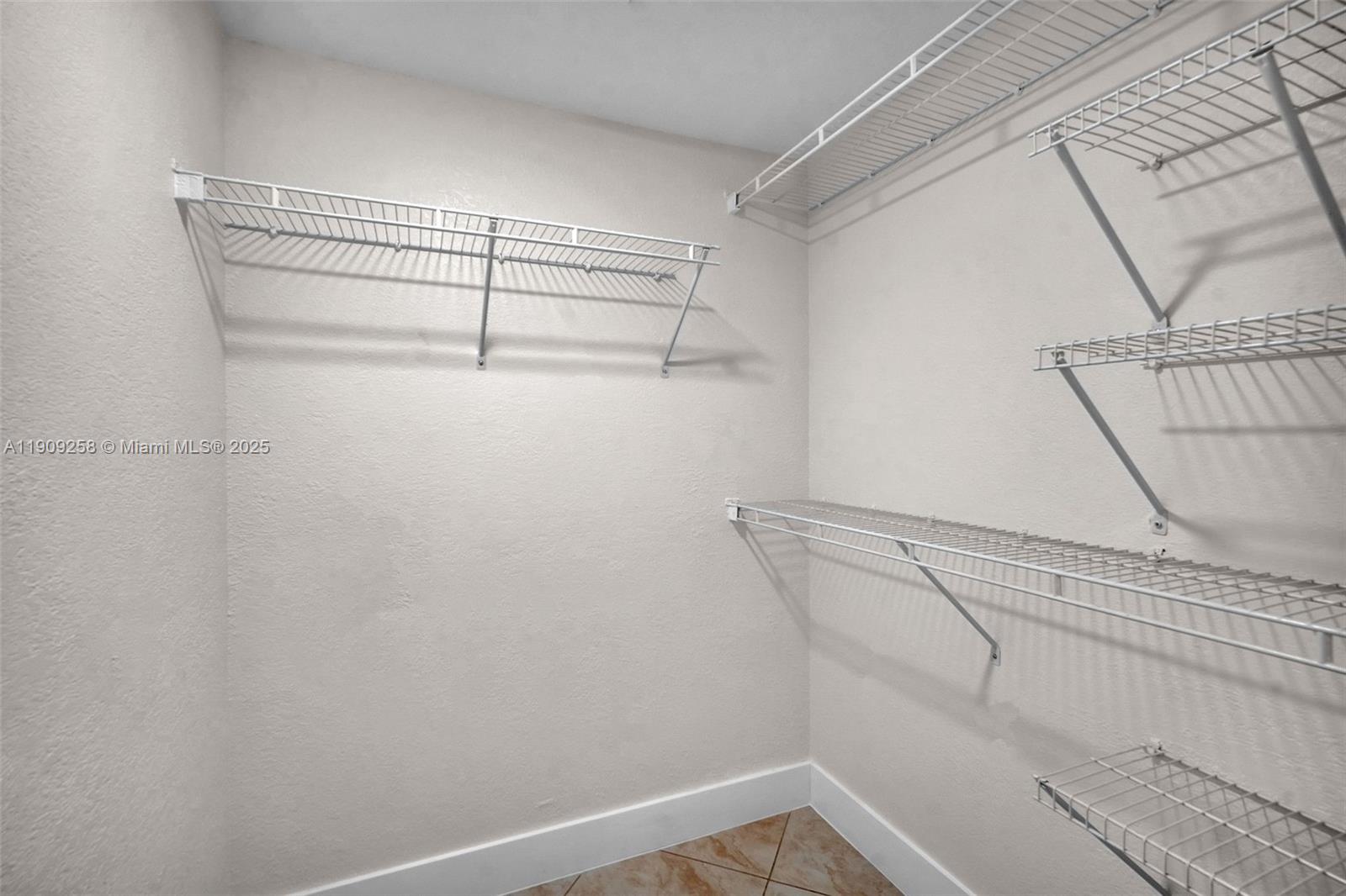 Miramar Condo: 2498 Centergate Drive