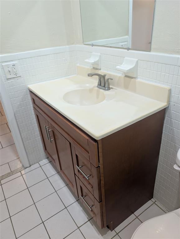 Sunrise Condo: 5820 Northwest 17th Place