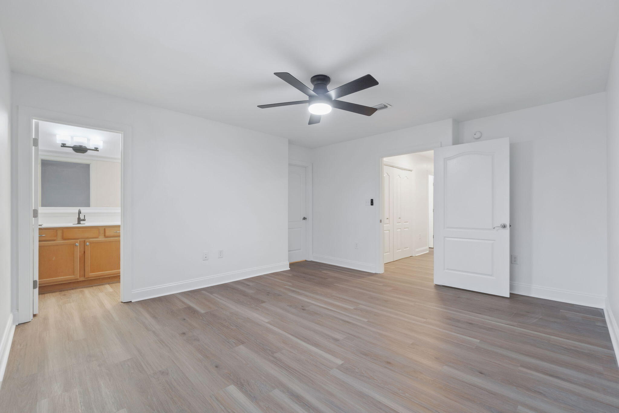 Destin Condo: 245 Mattie M Kelly Boulevard