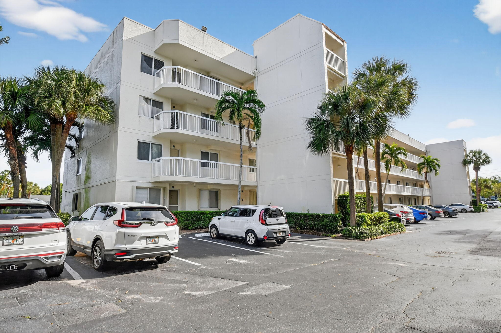 Lake Worth Condo: 3146 Via Poinciana
