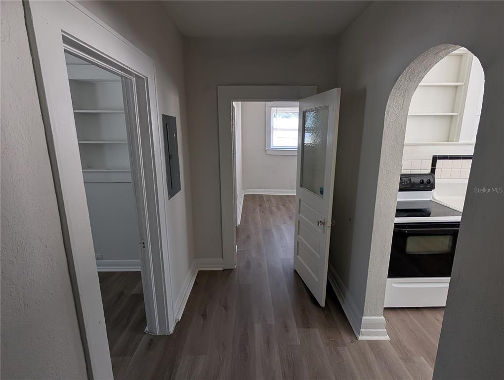 Tampa Condo: 2904 West Chestnut Street