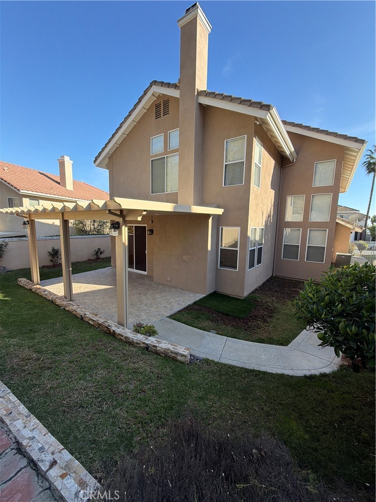 Lake Forest Condo: 17 Pastora