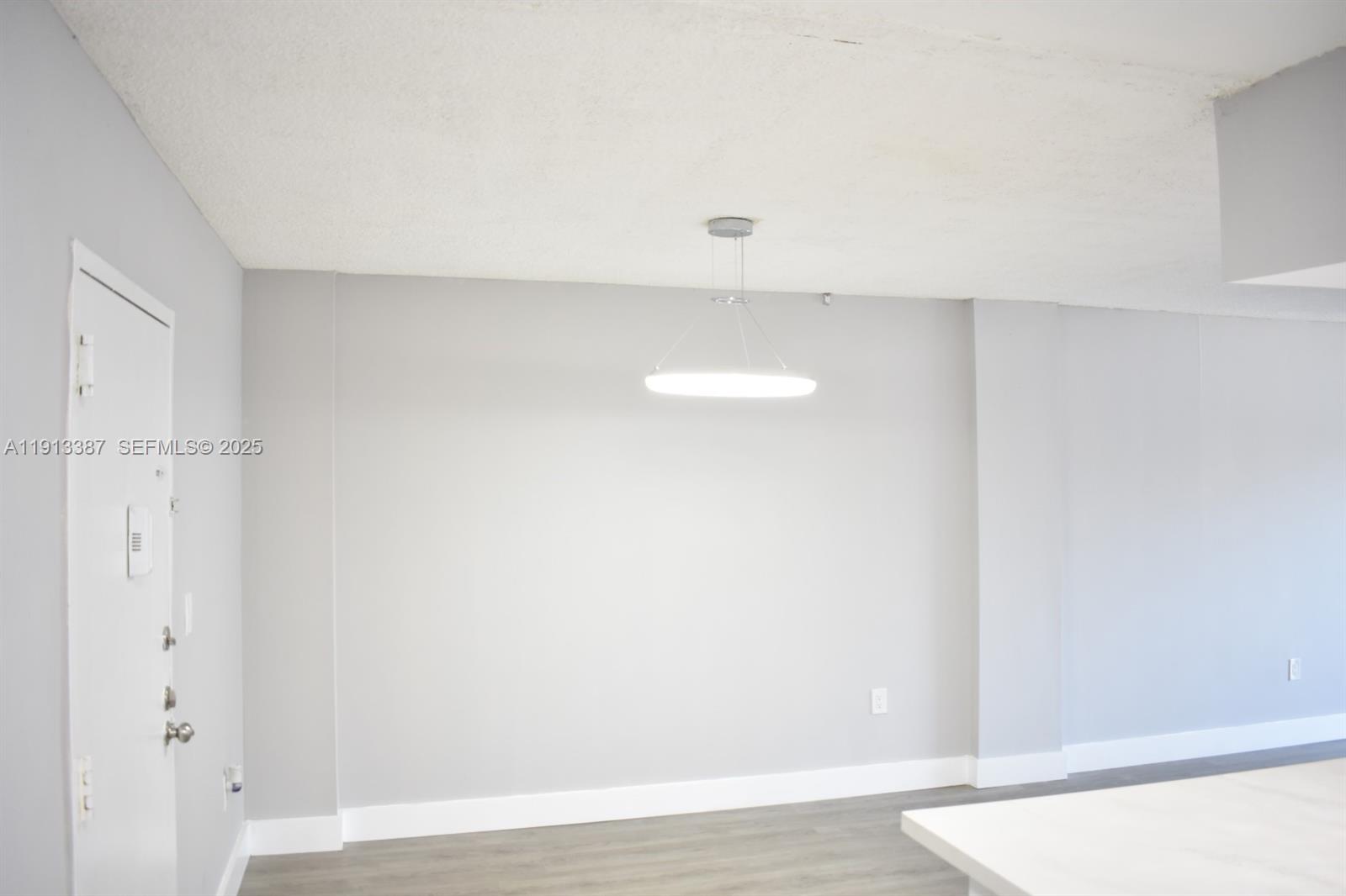 North Miami Beach Condo: 16465 Northeast 22nd Avenue