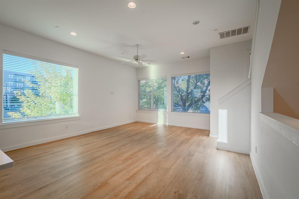 Dallas Condo: 4911 Belmont Avenue