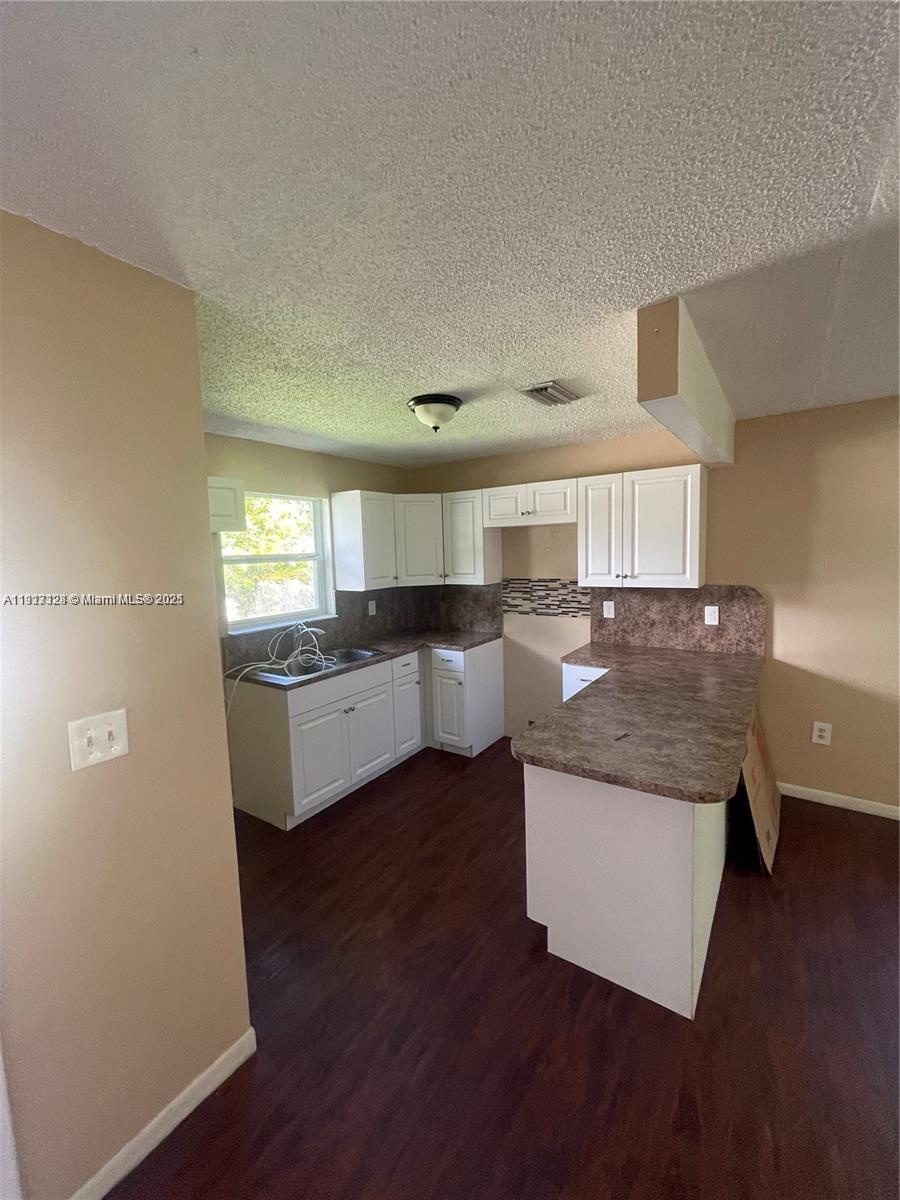 Miami Condo: 3266 William Avenue