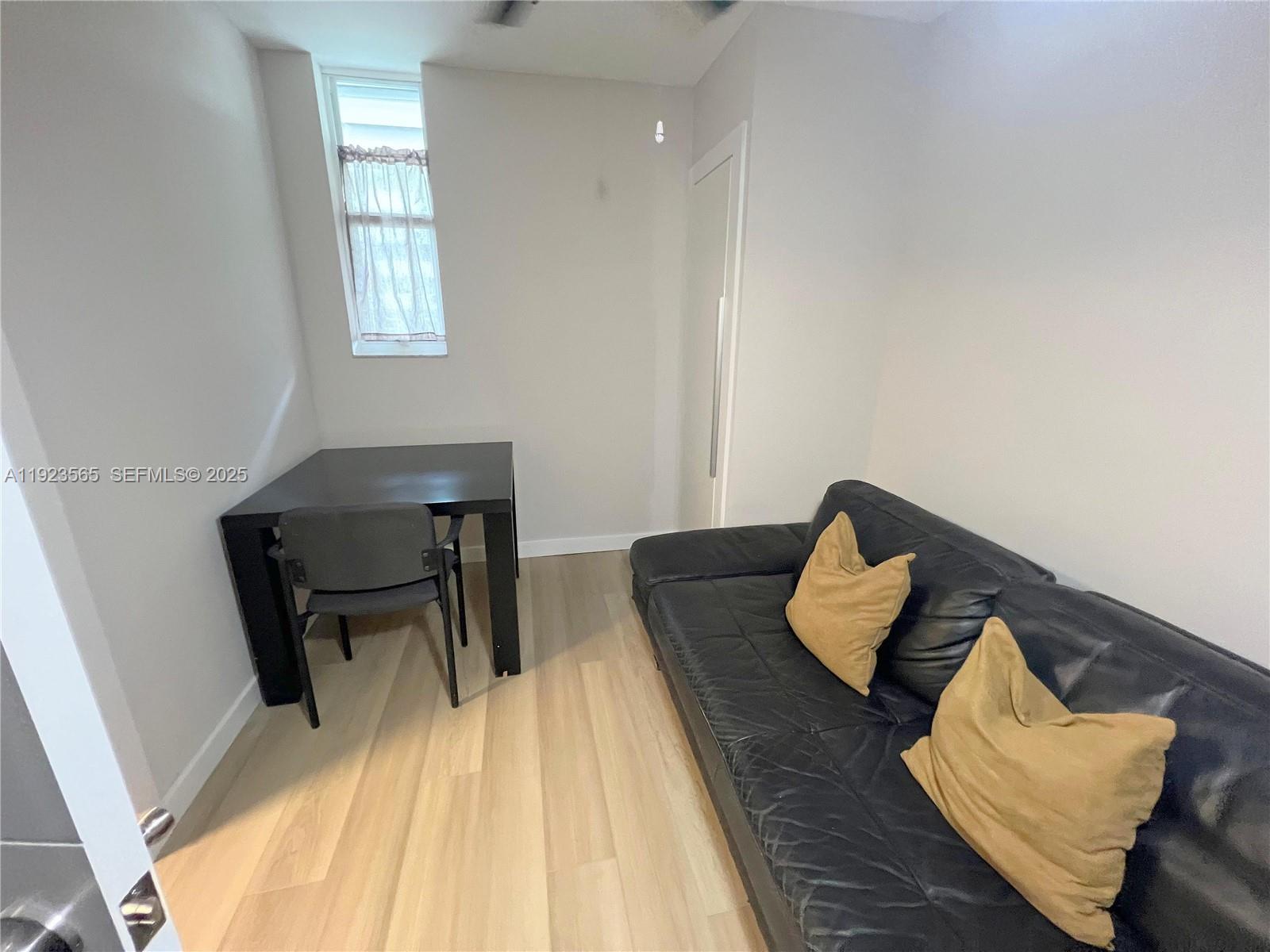 North Miami Beach Condo: 3660 Northeast 166th Street