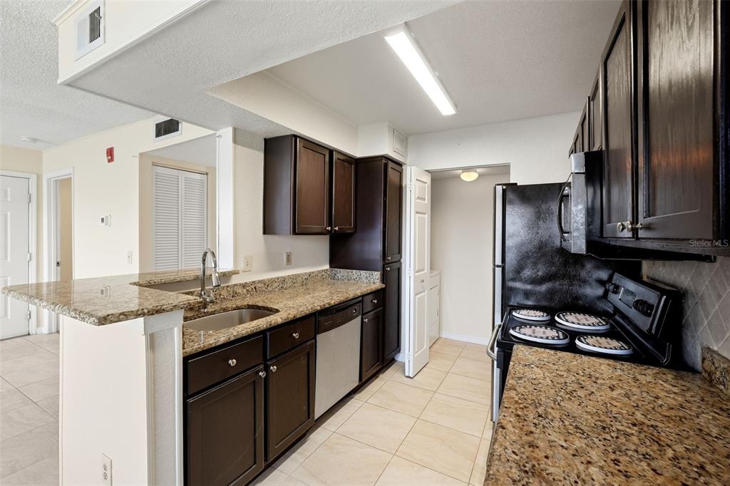 Orlando Condo: 1039 South Hiawassee Road