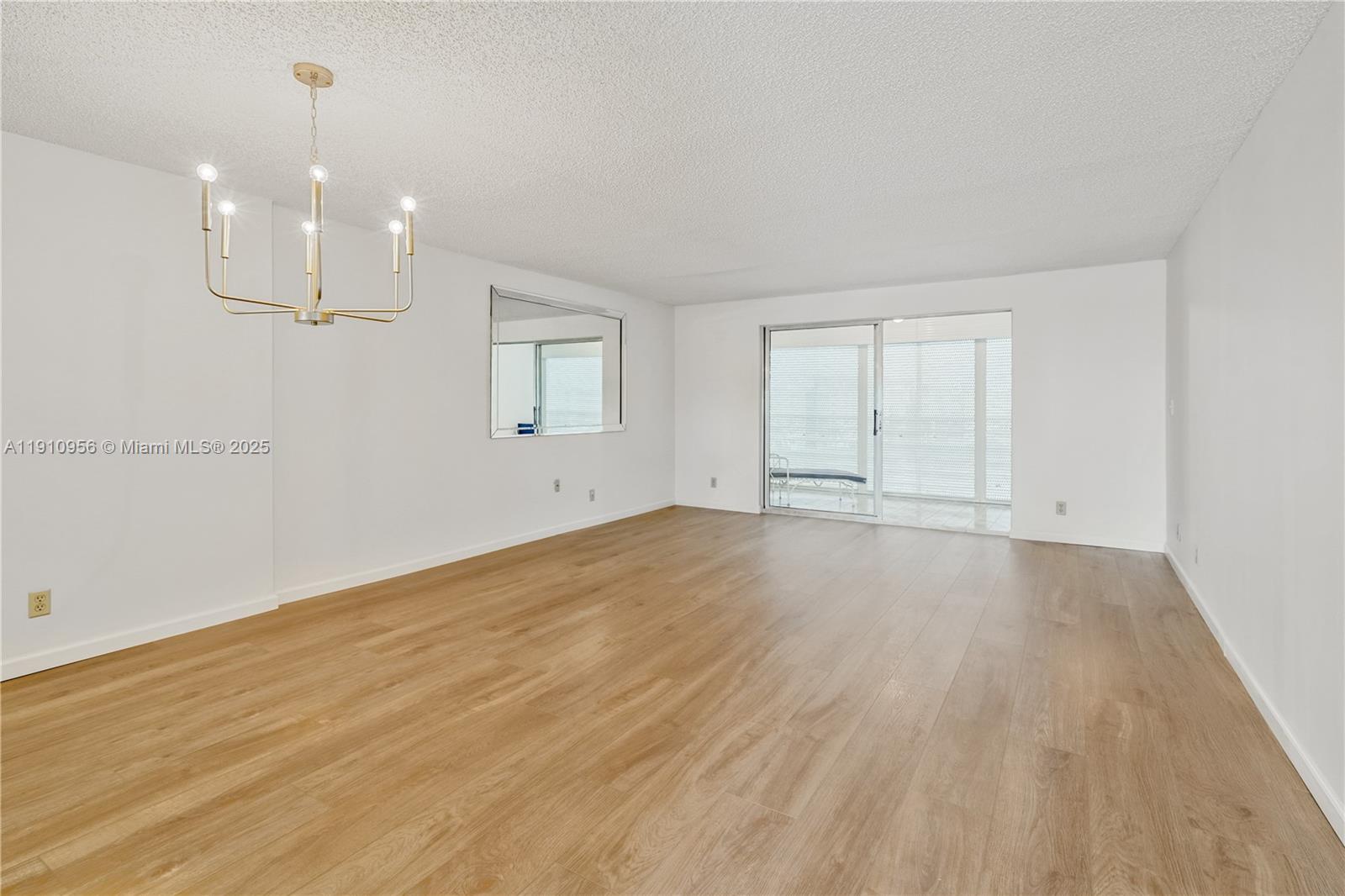 Dania Beach Condo: 141 Southeast 3rd Avenue