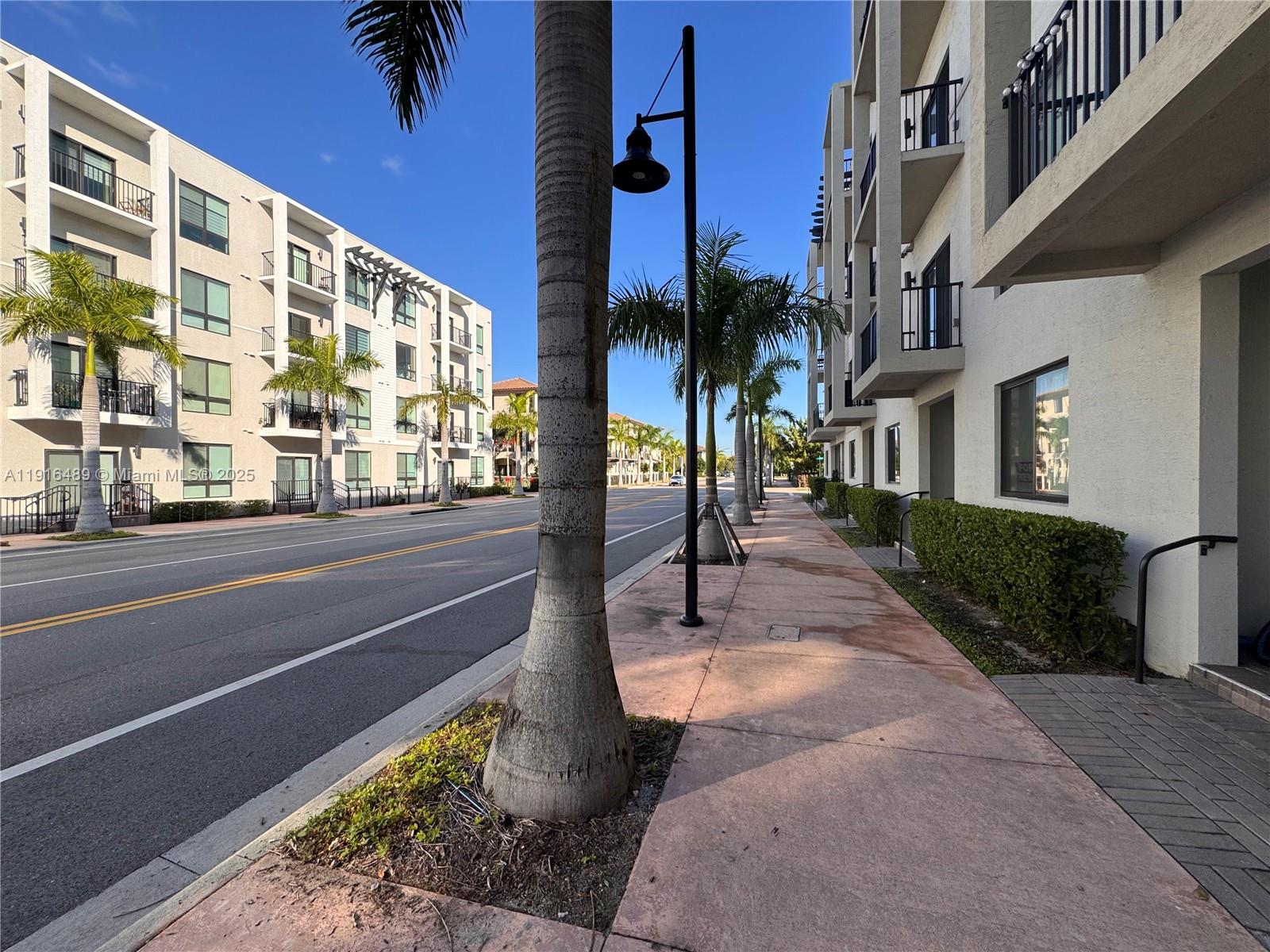 Doral Condo: 8167 Northwest 41st Street