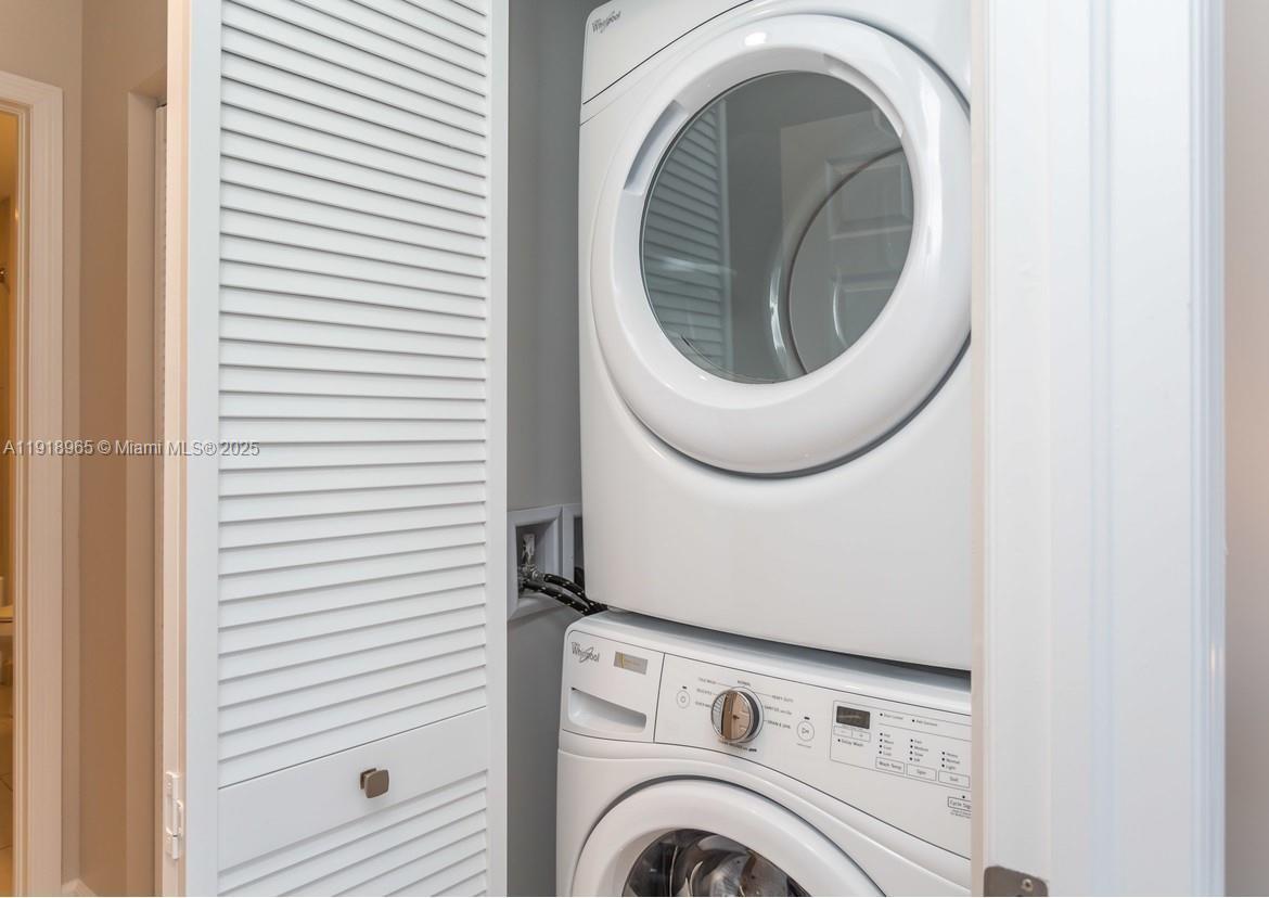 Doral Condo: 5250 Northwest 84th Avenue