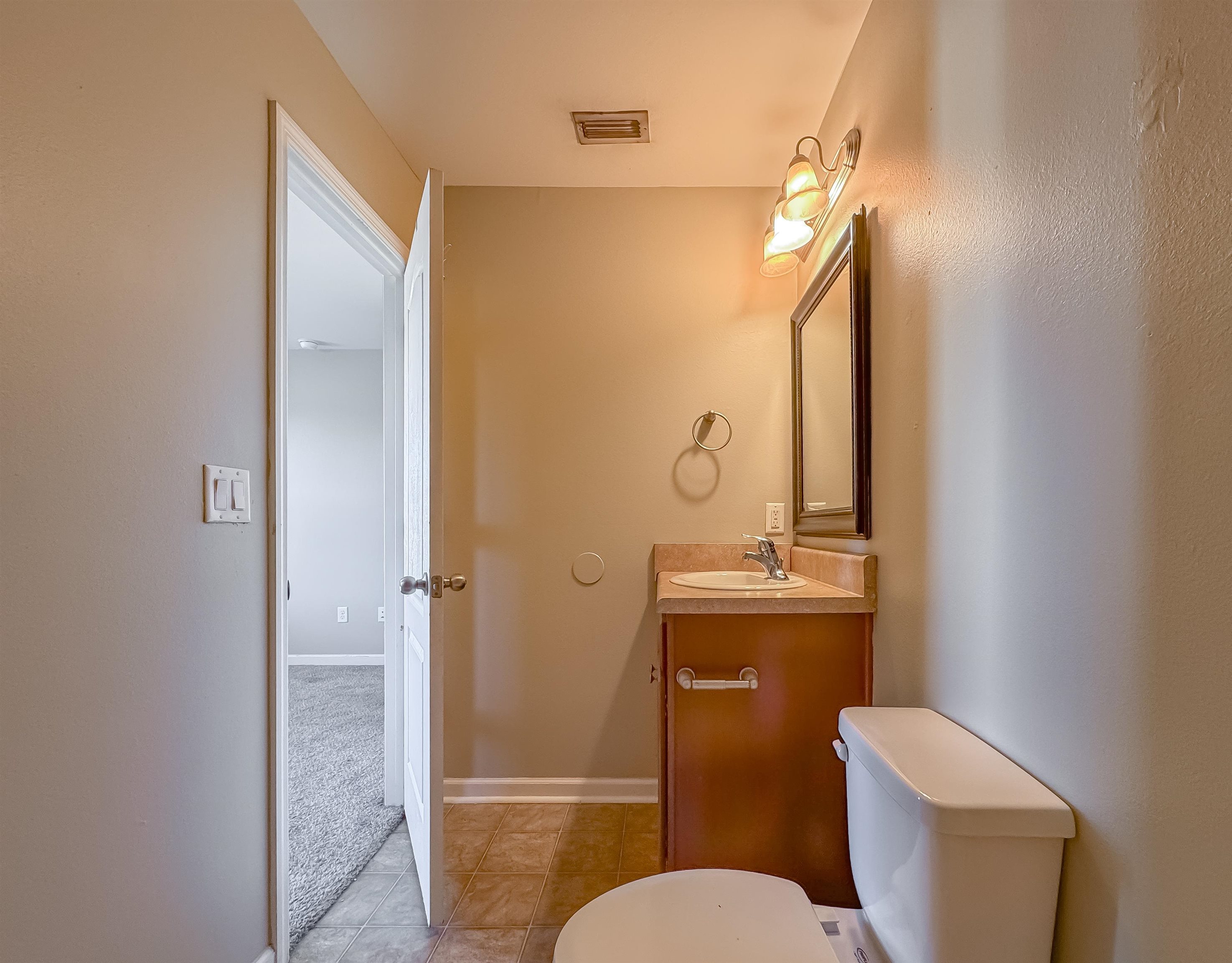 Tallahassee Condo: 1988 Greencastle Lane