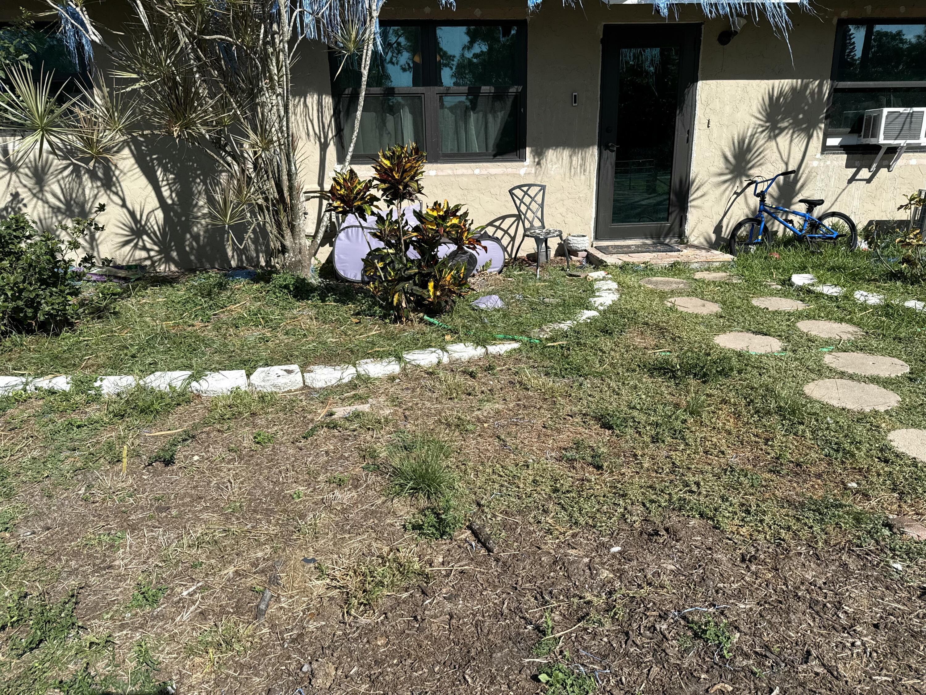 Royal Palm Beach Condo: 13743 Persimmon Boulevard