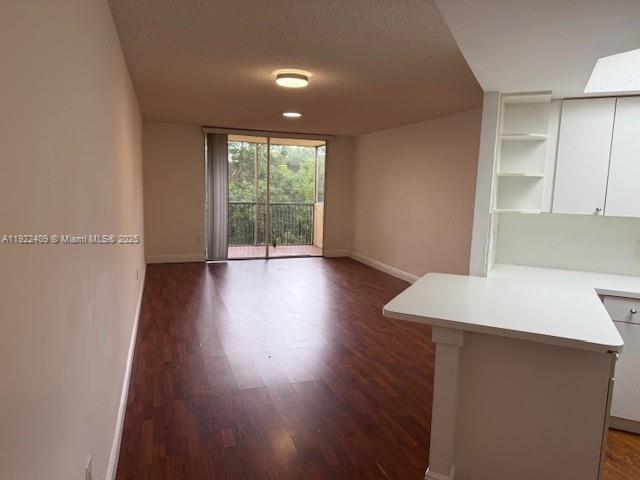 Doral Condo: 8333 Lake Drive