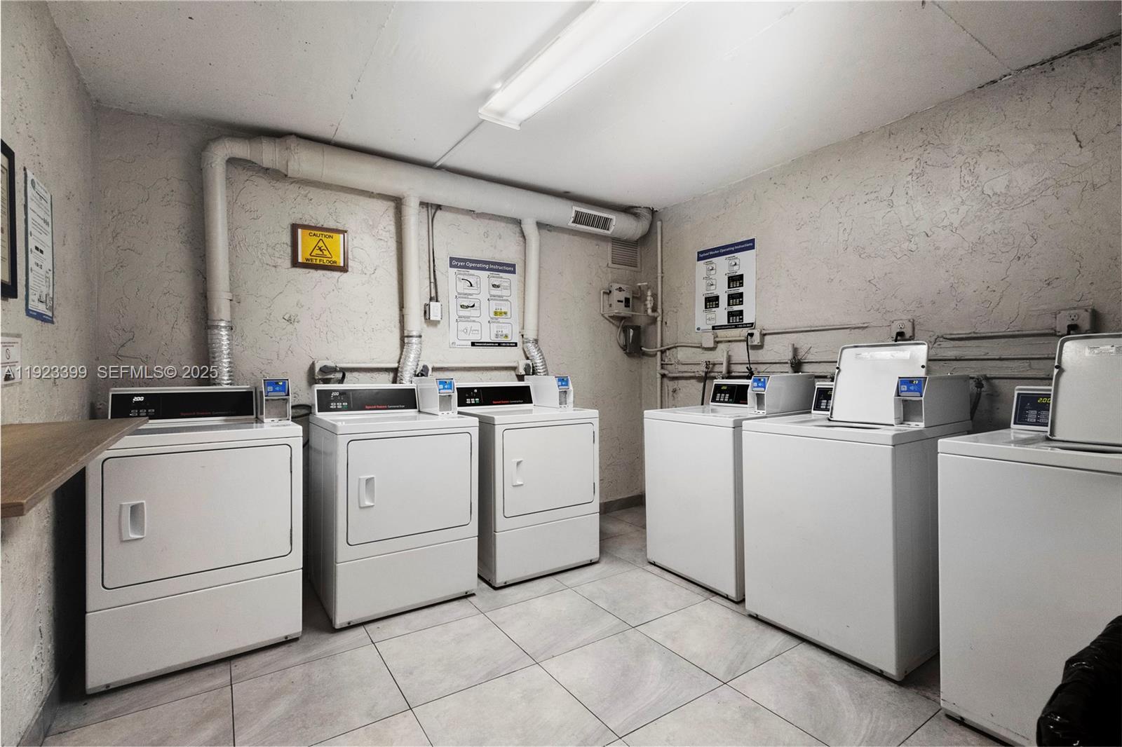 Doral Condo: 5201 Geneva Court