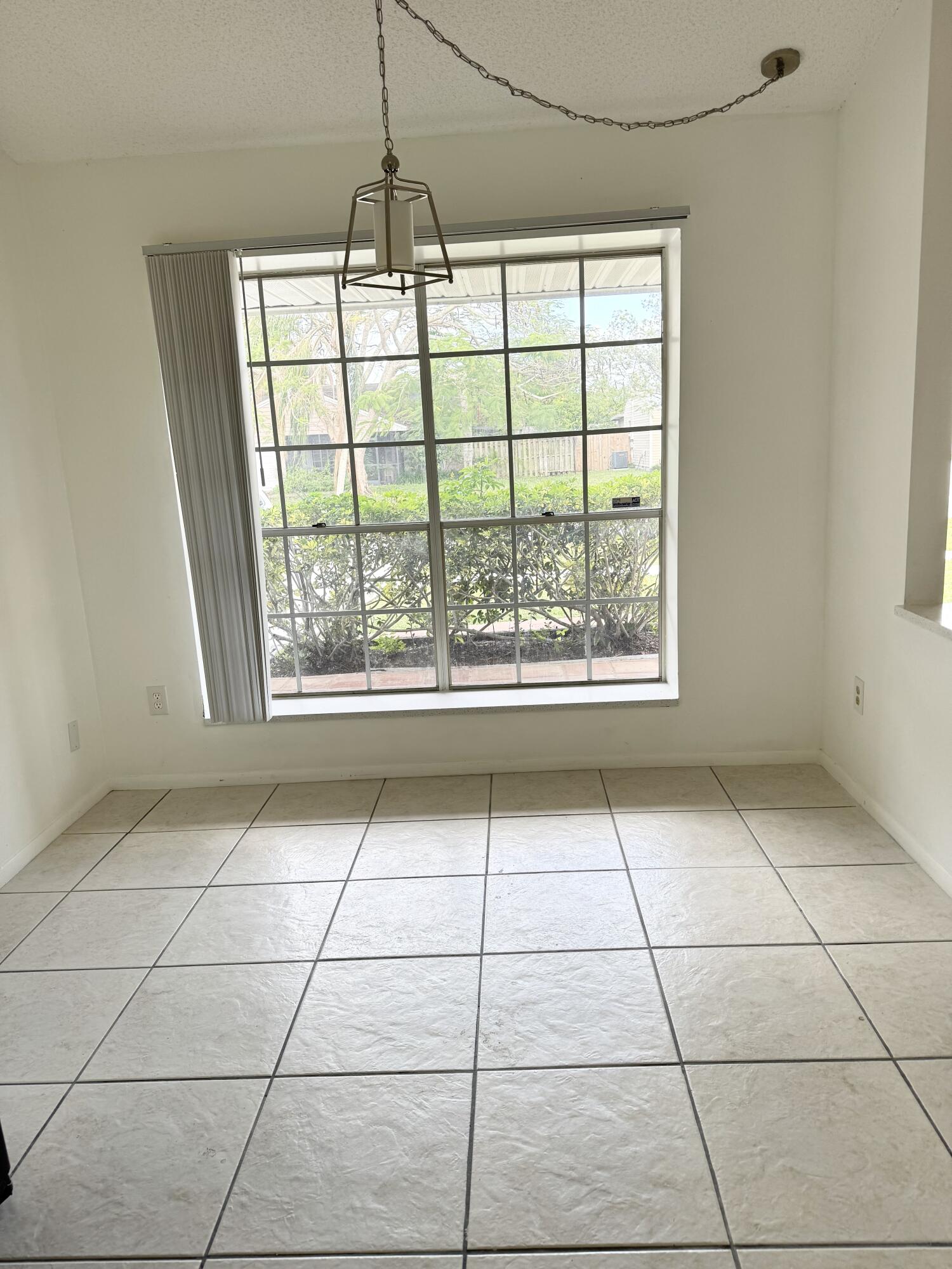 Royal Palm Beach Condo: 1156 Grandview Circle