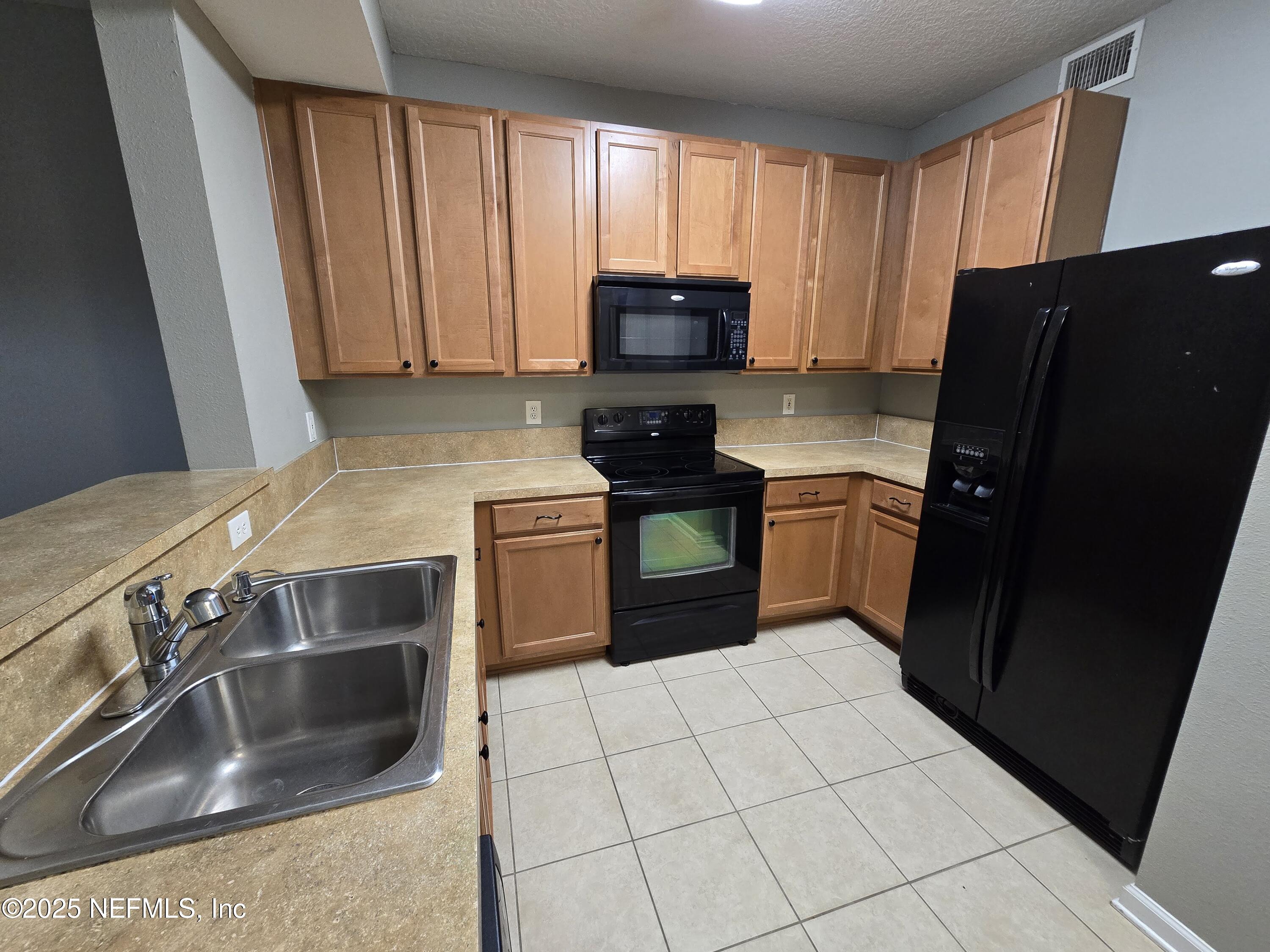 Orange Park Condo: 575 Oakleaf Plantation Parkway