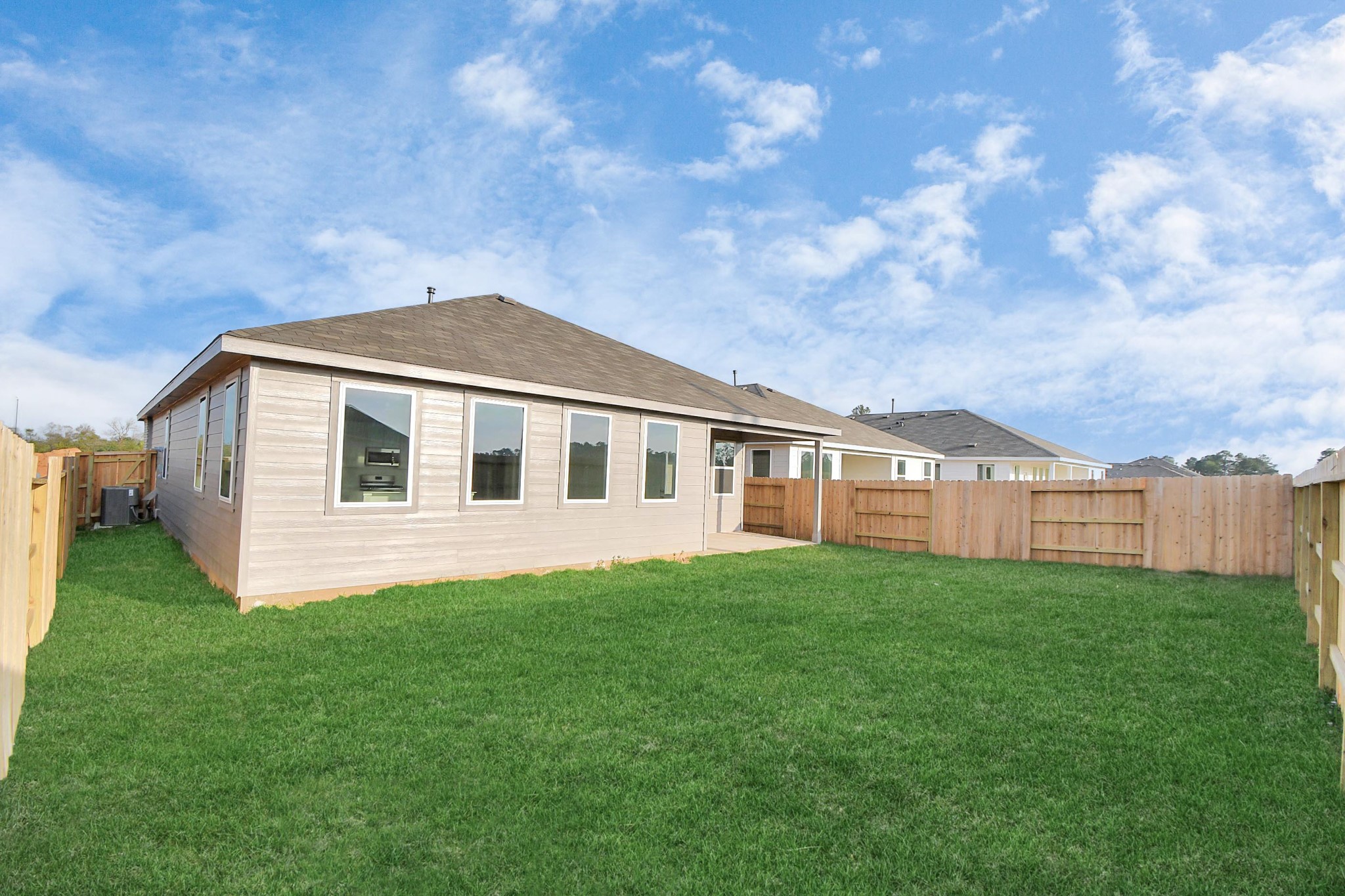 Willis Condo: 934 Garden Path Drive