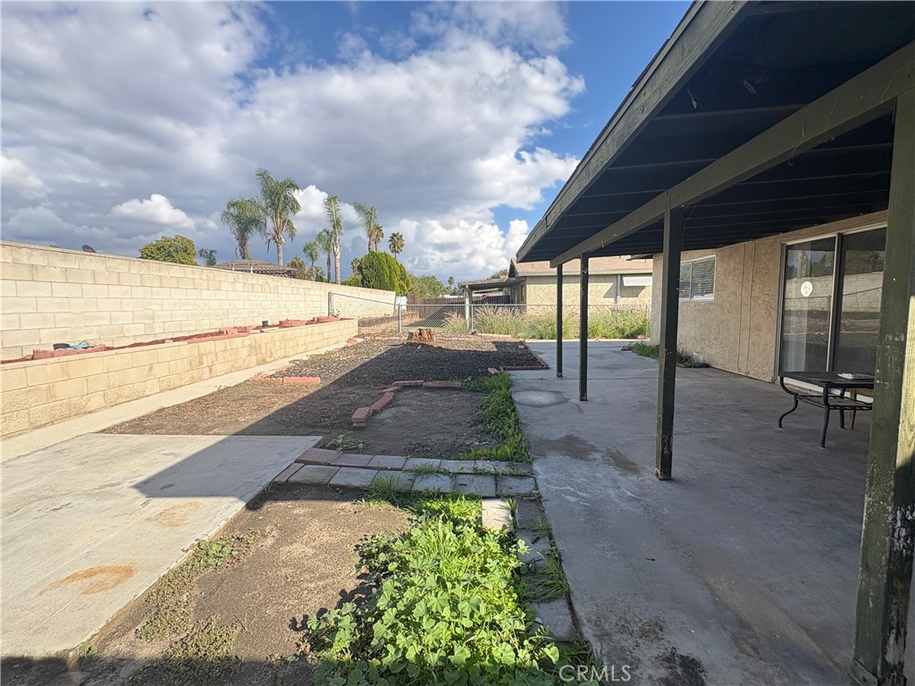 Hemet Condo: 2424 San Pedro Avenue