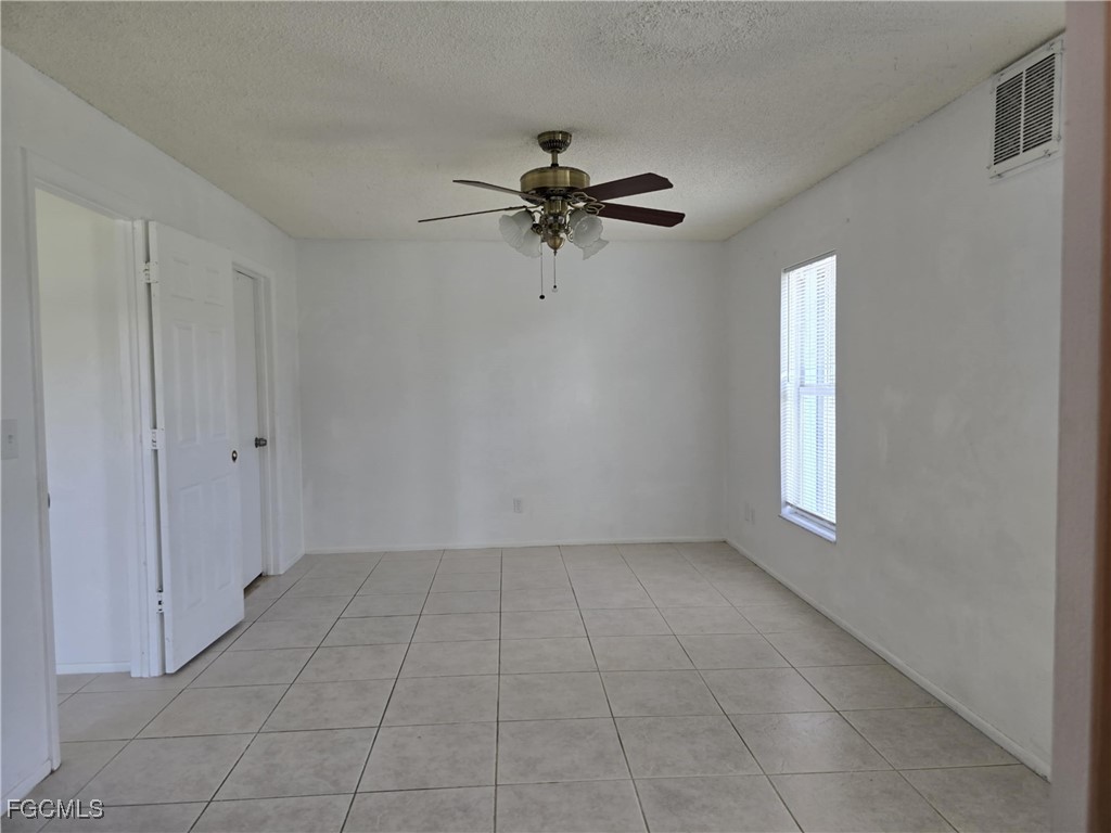 Cape Coral Condo: 1211 Southeast 35th Street