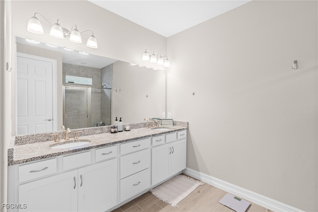 Cape Coral Condo: 607 Parkshore Lake Ave Cape