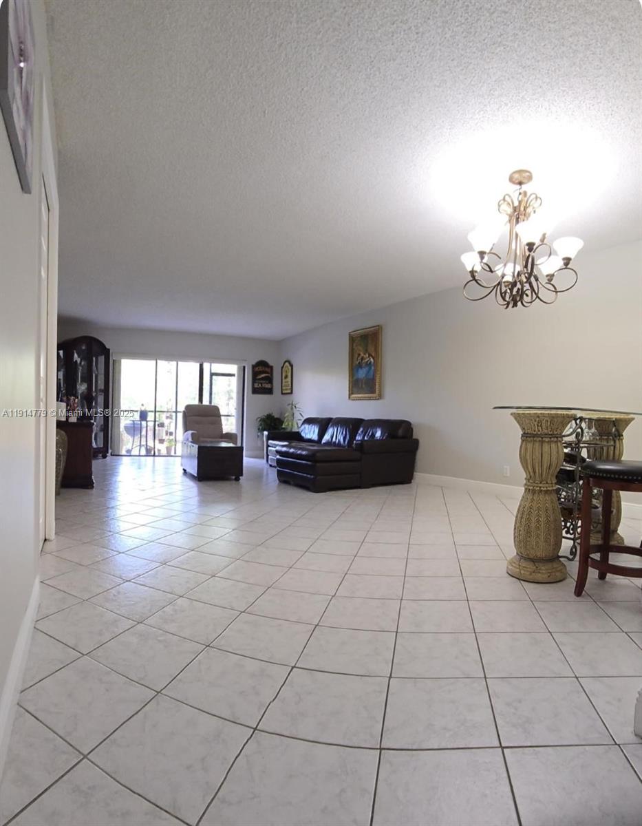 Weston Condo: 302 Lakeview Drive