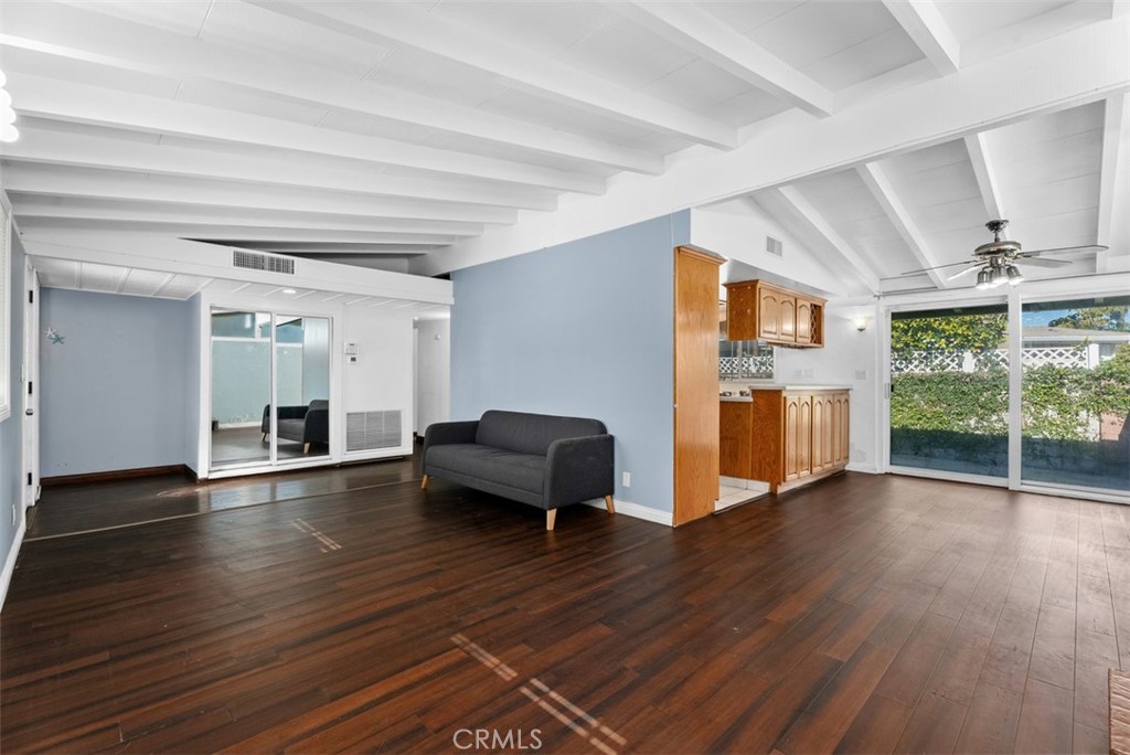 Anaheim Condo: 115 South Gilbert Street