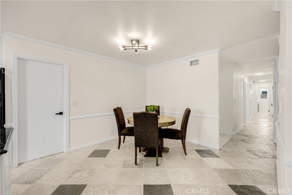 Anaheim Condo: 1620 South Ivanhoe Street