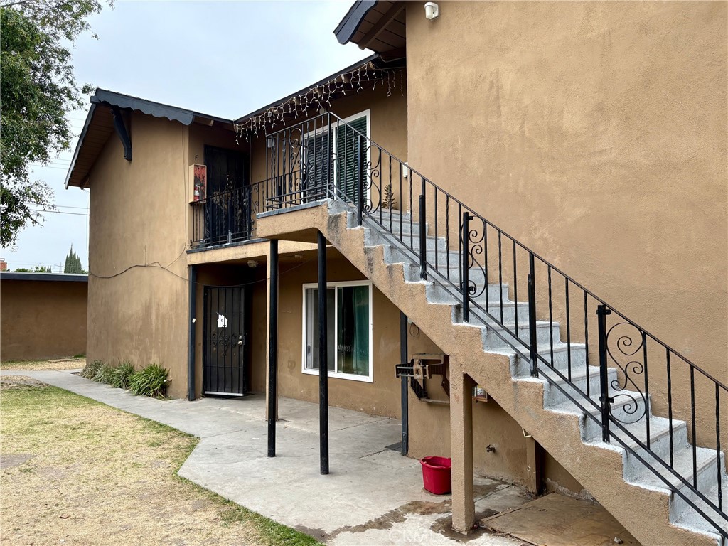 Stanton Condo: 8641 Cerritos Avenue