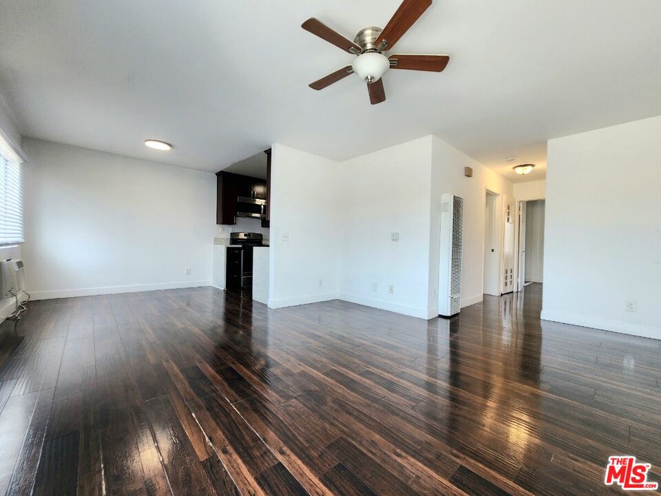 Los Angeles Condo: 639 North Alexandria Avenue