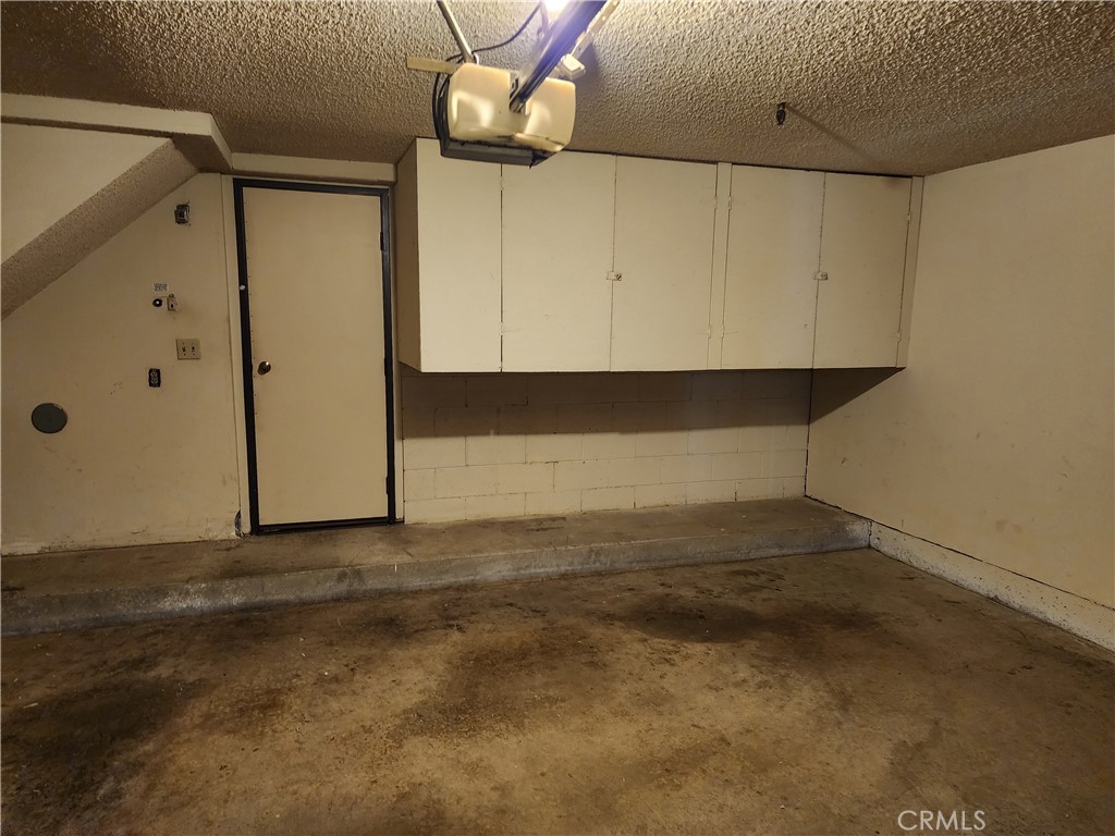 Arcadia Condo: 52 Bonita Street