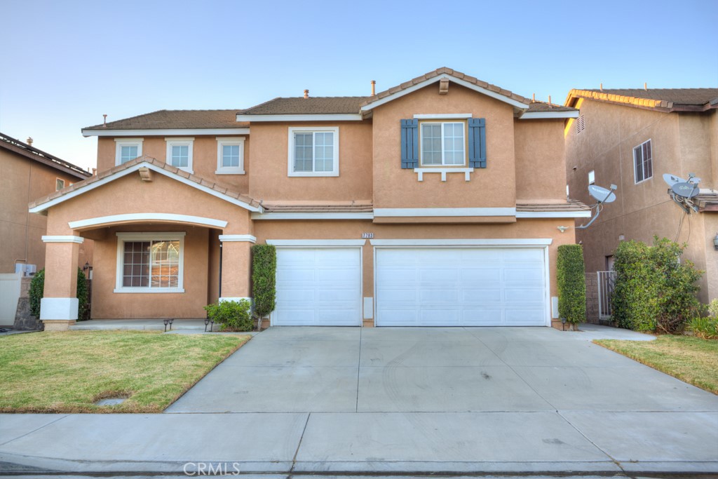 Eastvale Condo: 7783 Alderwood Avenue