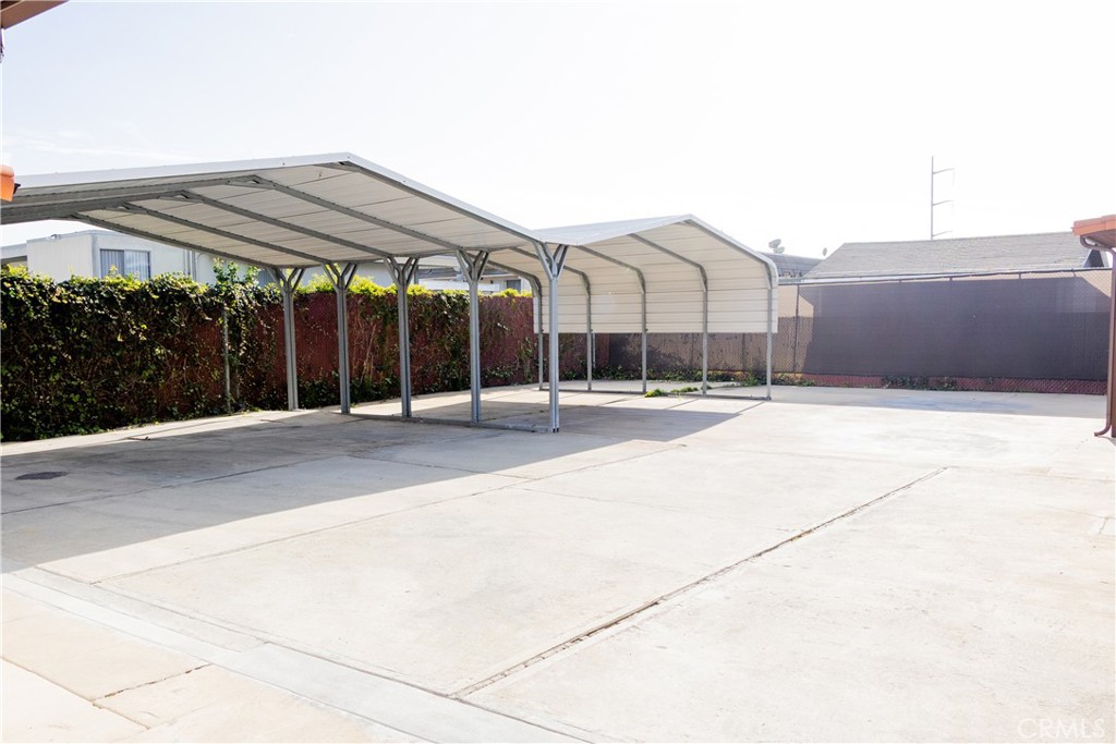 Inglewood Condo: 536 Short Street