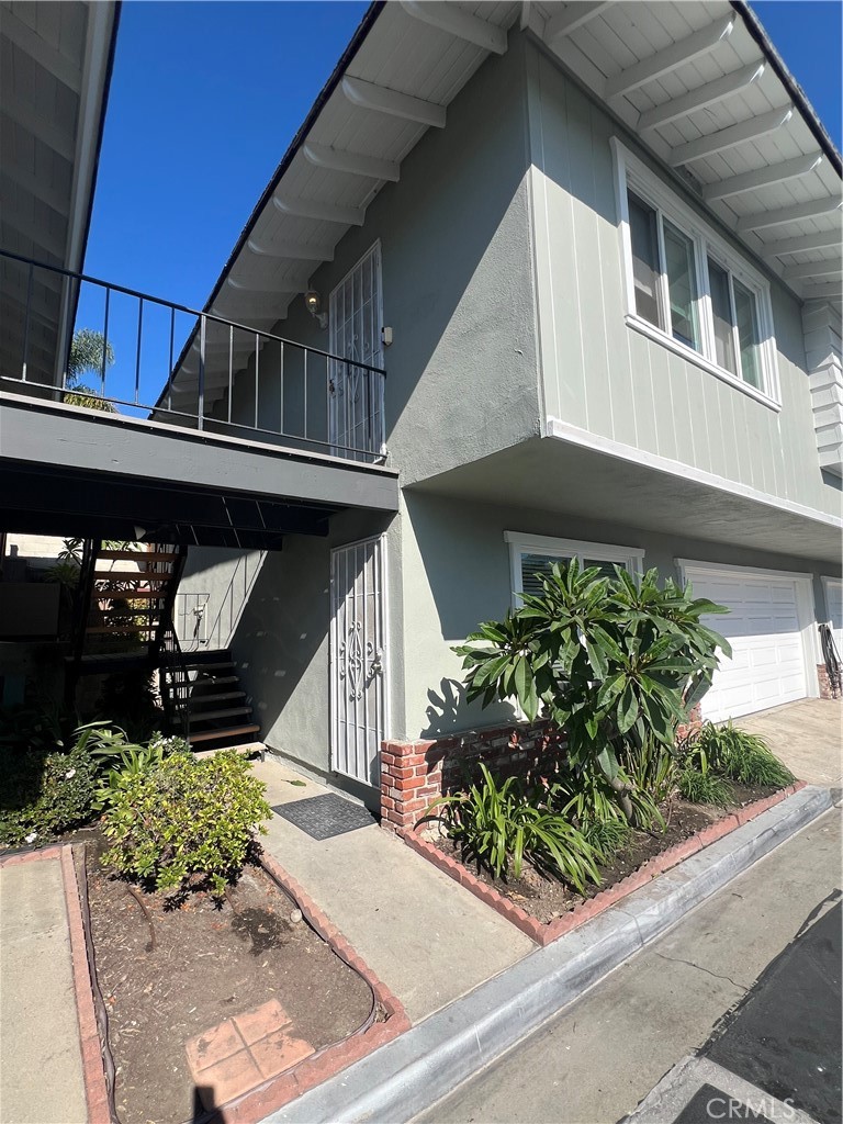 Huntington Beach Condo: 16871 Canyon Lane