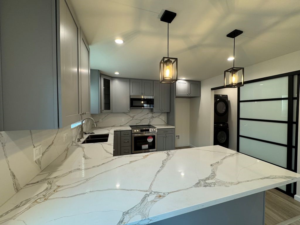 Tujunga Condo: 7149 Apperson Street