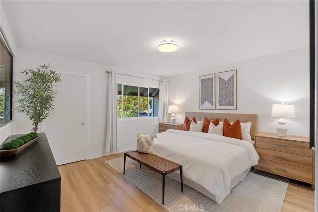 Irvine Condo: 32 Kazan Street