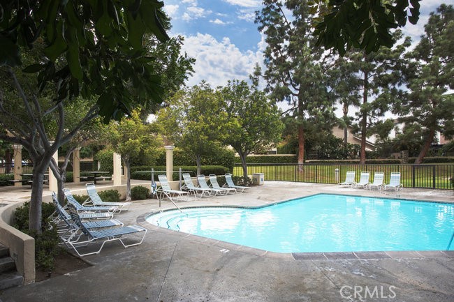 Irvine Condo: 46 Shooting Star