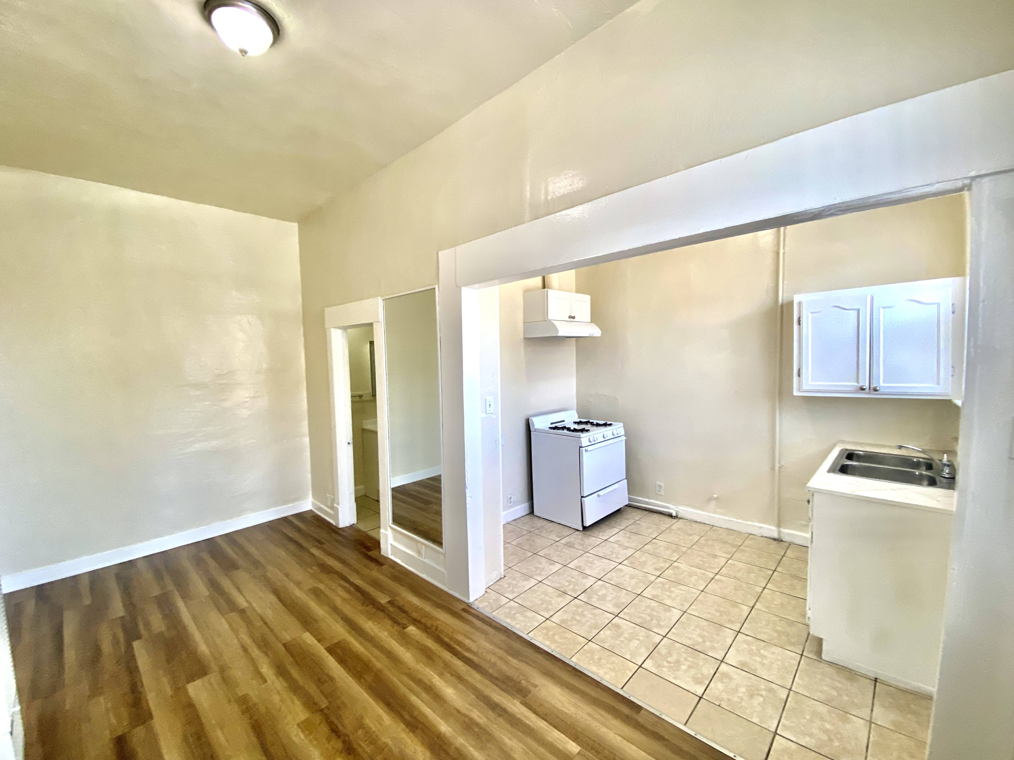 Long Beach Condo: 125 E 20th Street