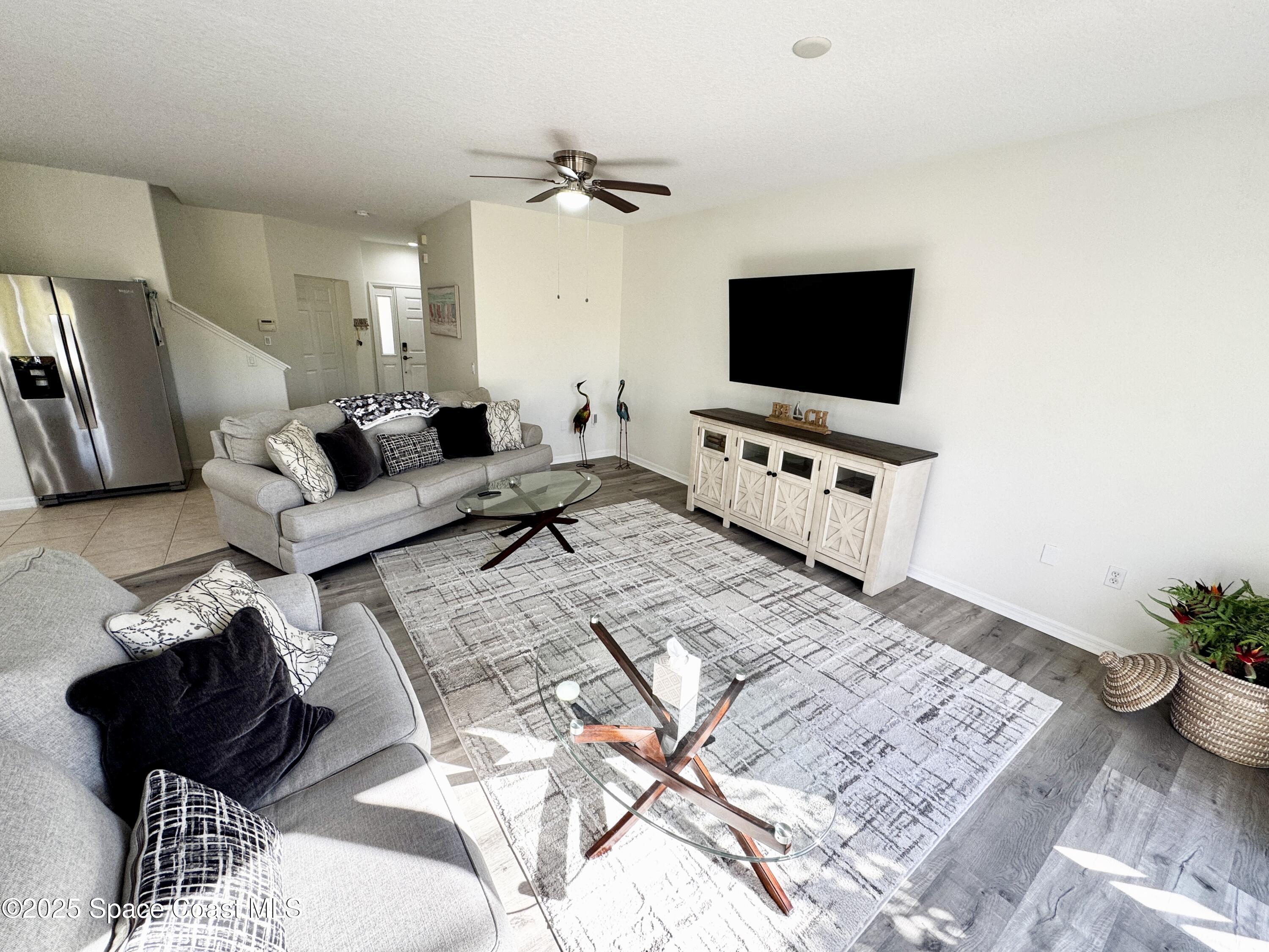 Cape Canaveral Condo: 121 Majestic Bay Avenue