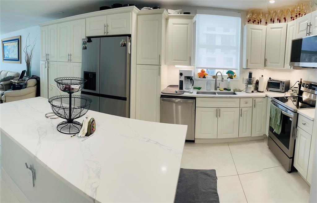 Fort Lauderdale Condo: 3100 Northeast 49th Street