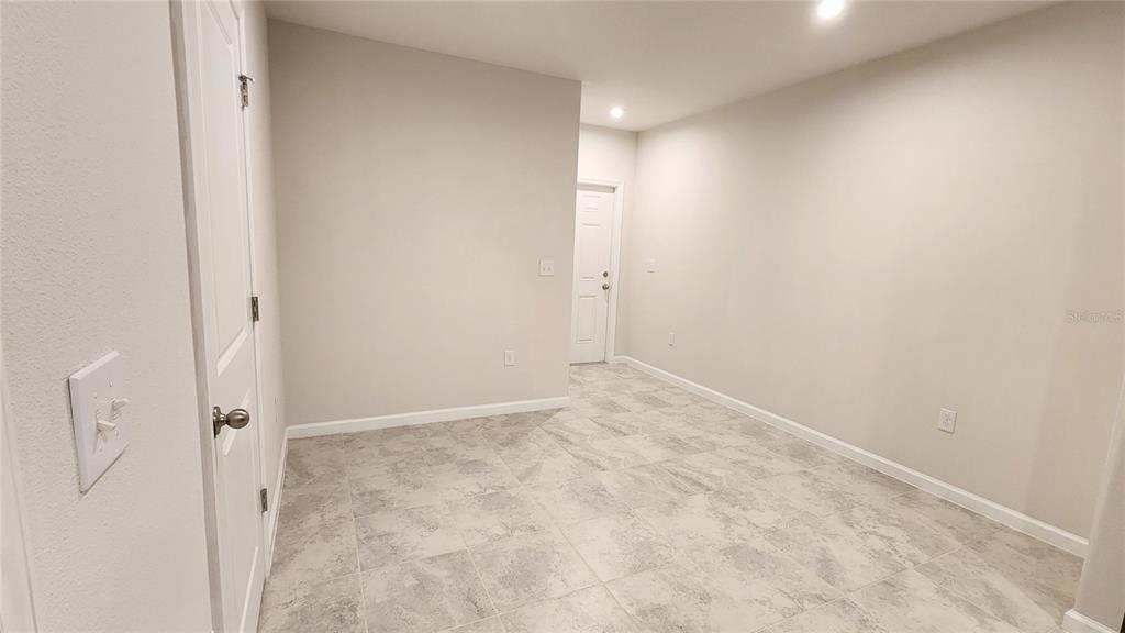 Davenport Condo: 271 Blueberry Lane