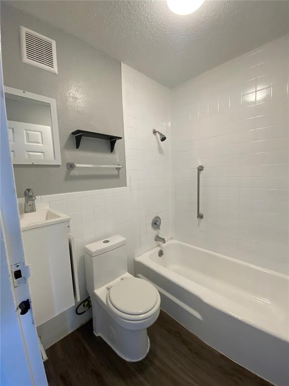 Lakeland Condo: 515 Bon Air Street