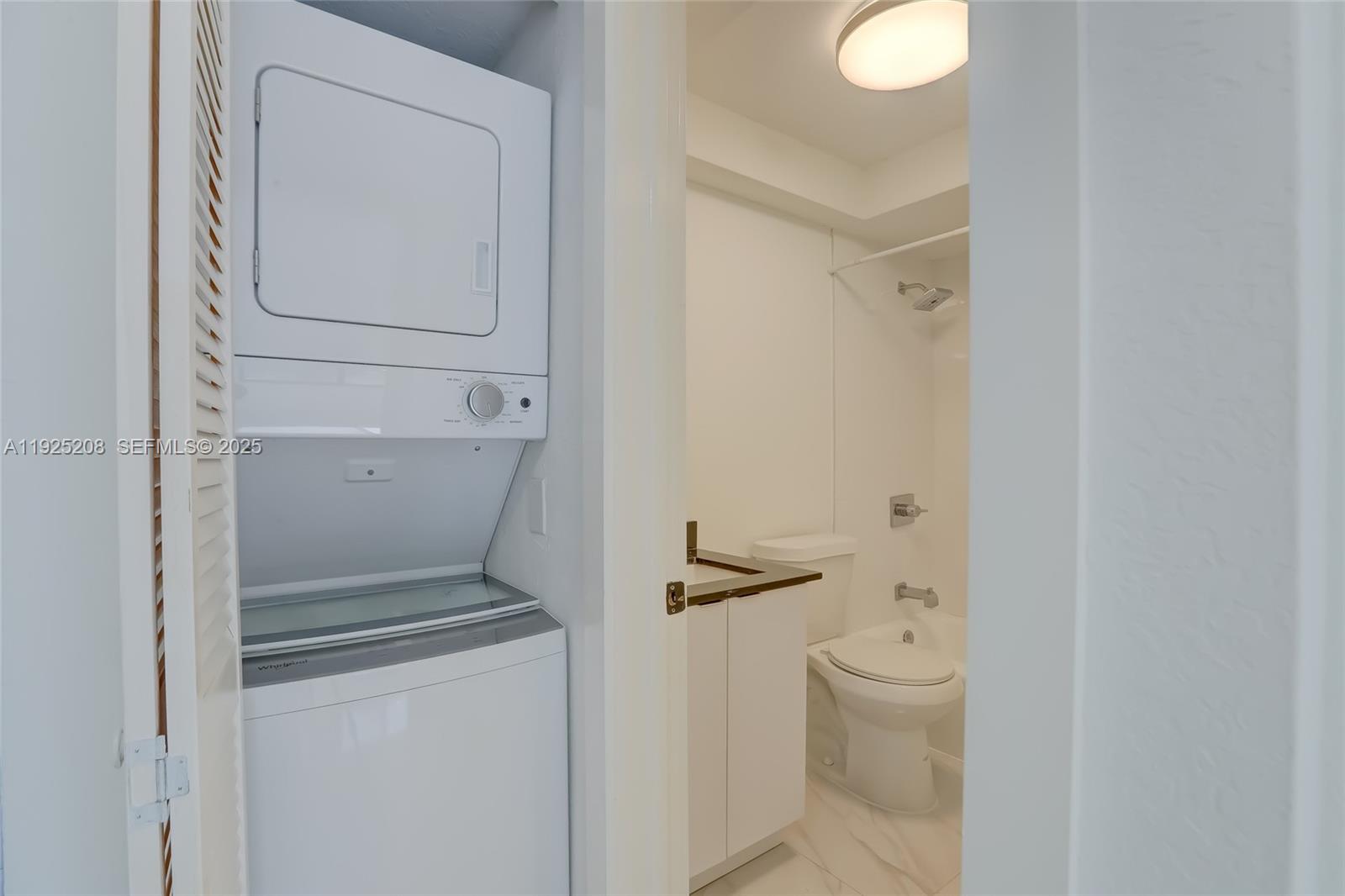 Fort Lauderdale Condo: 2140 Northeast 56th Street