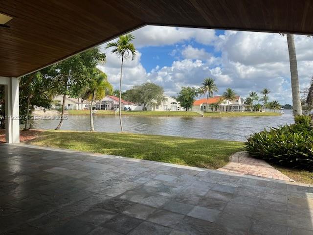 Pembroke Pines Condo: 2473 Northwest 191st Avenue