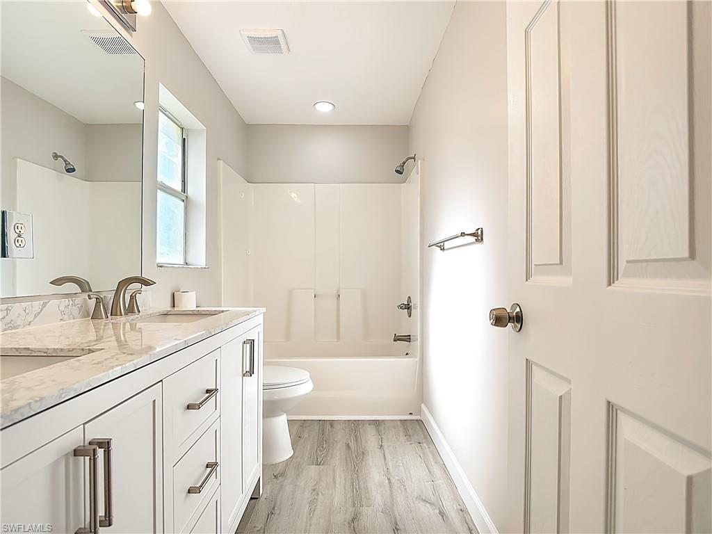 Fort Myers Condo: 4906 Majorca Palms Drive